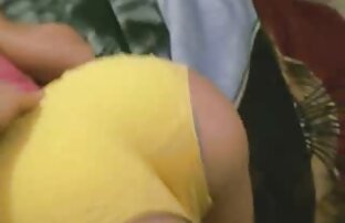 XXX ベッドの中のジュリー エロ 動画 女性 向