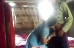 XXX 男のコックを吸う小さな胸を持つ女の子 アダルト 動画 ラブラブ
